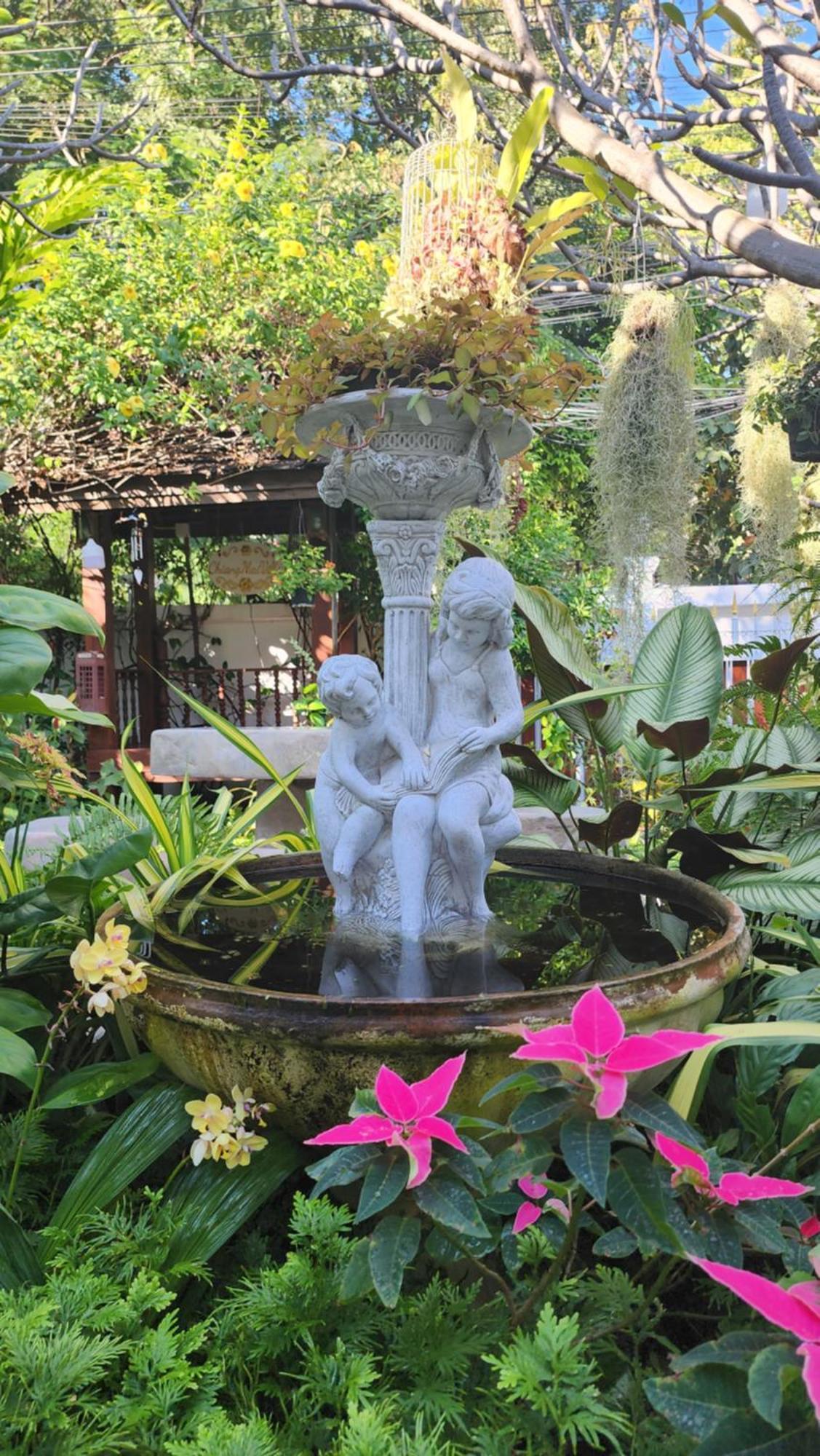 Chiangmai Singharat Road Villa Chiang Mai Exteriör bild